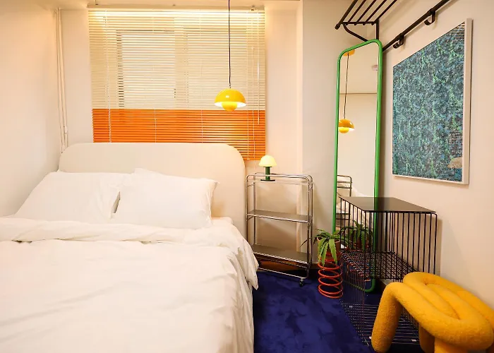 Shindang Cozy Stay, 5min Walk To Sangwangsimni Station, Fully Equipped 2-room, Near Sindang & Dongdaemun