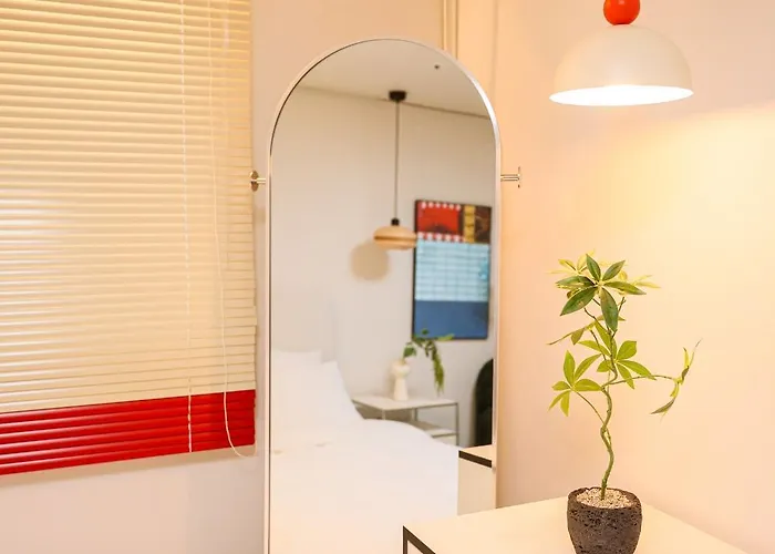 Shindang Cozy Stay, 5min Walk To Sangwangsimni Station, Fully Equipped 2-room, Near Sindang & Dongdaemun ソウル特別市