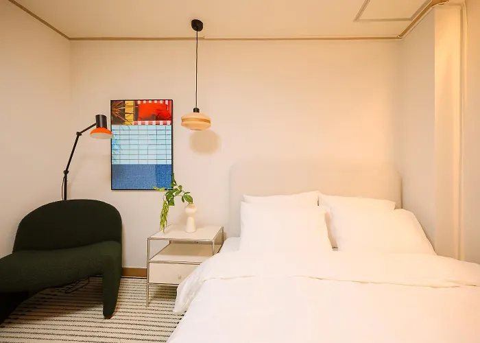 Shindang Cozy Stay, 5min Walk To Sangwangsimni Station, Fully Equipped 2-room, Near Sindang & Dongdaemun アパート